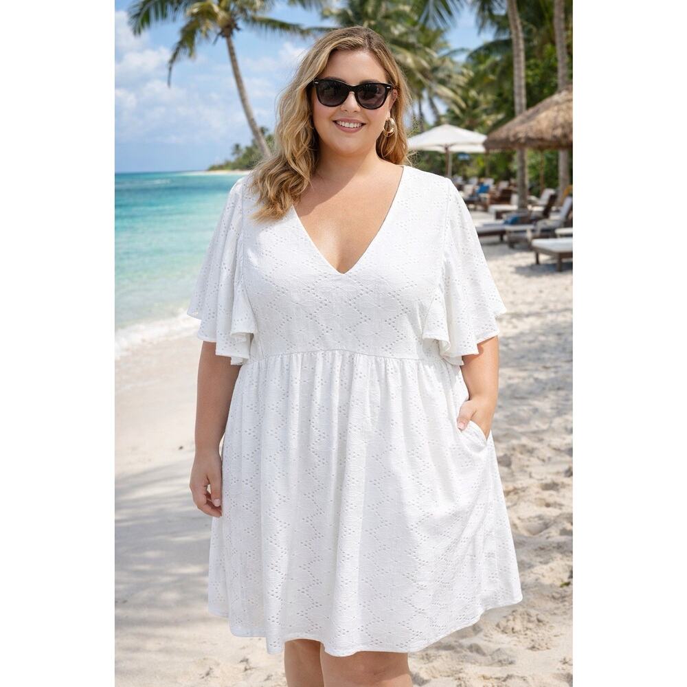 Arula Plus A 1X Amelia Dress White Eyelet Babydoll Short Flutter‎ Sleeve Pockets